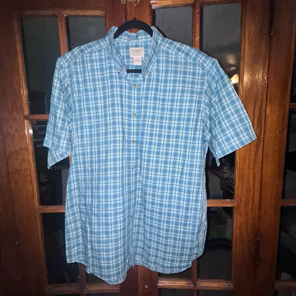 LL Bean Shirt Men's Size L Blue Plaid Button Up Casual Short Sleeve 504265 EUC